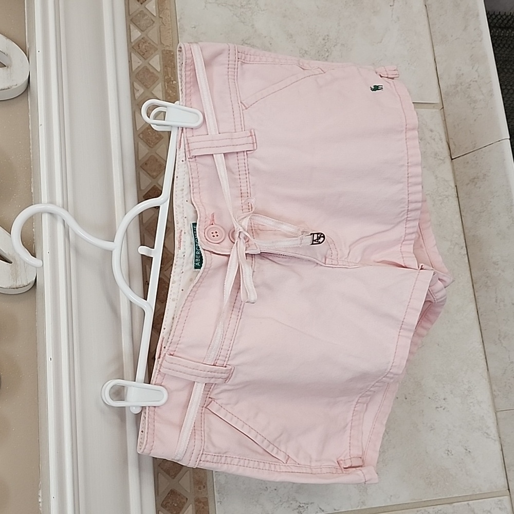 ‼️RARE!!‼️  💗💕 ABERCROMBIE Pink Shorts 💕💗